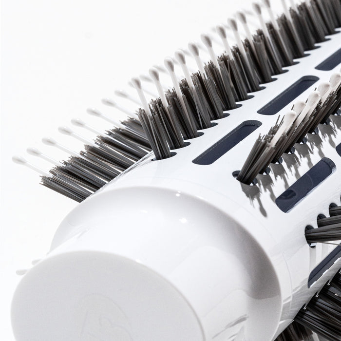 Side image of T3 Airebrush Round 2.5” Brush