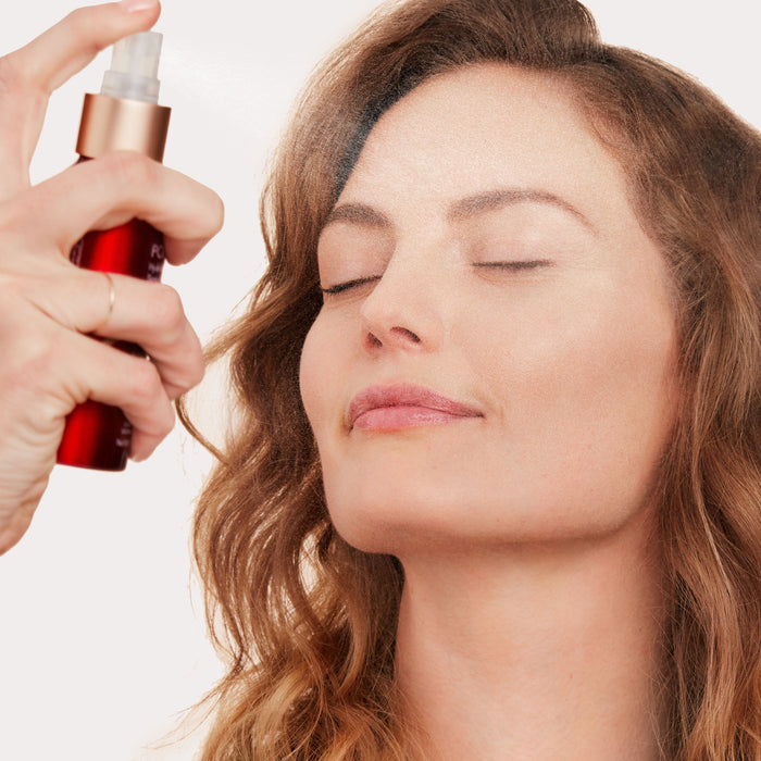 Model image of Jane Iredale Balance Hydration Spray variant: 0.4 fl oz
