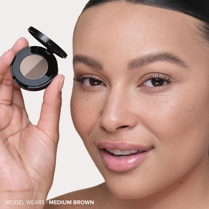 Model image of Anastasia Beverly Hills Medium Brown variant: Medium Brown