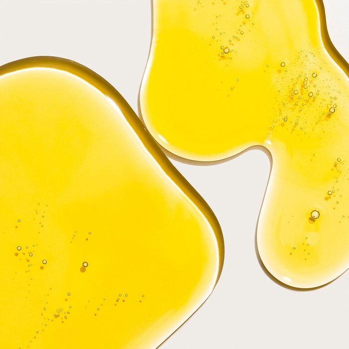 Swatch image of Odacité C-Glow Hydra-Firm Body Oil