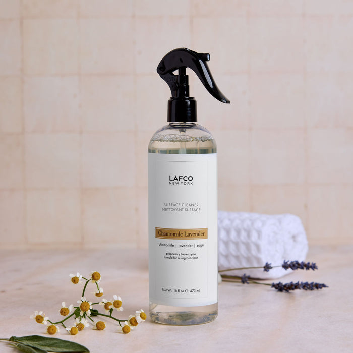 Lifestyle image of   variant: 16 fl oz