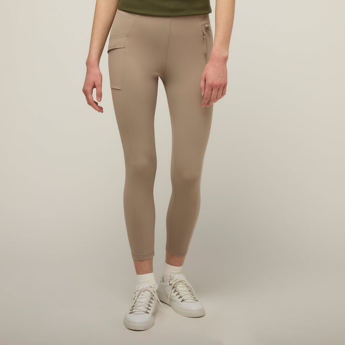 #colour_taupe