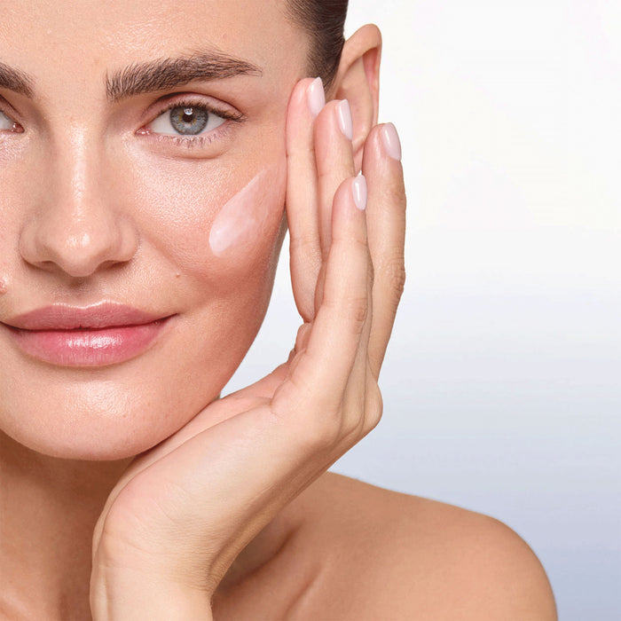 Model image of 111SKIN Cryo Revitalizing Moisturizer