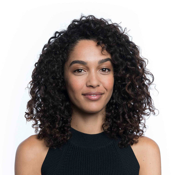 Model image of Oribe Curl Control Silkening Crème variant: Default Title