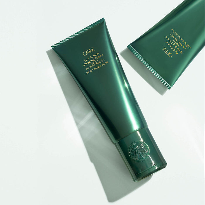 Lifestyle image of Oribe Curl Control Silkening Crème variant: Default Title