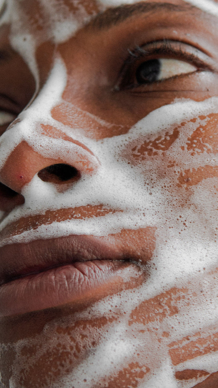 Model image of Dr. Barbara Sturm Darker Skin Tones Foam Cleanser