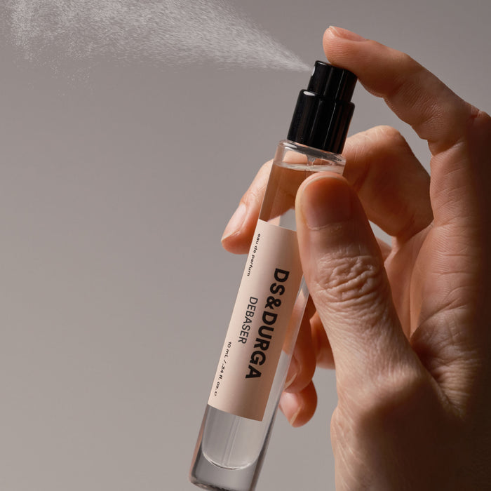 Image of an open   variant: 0.34 fl oz (Pocket Perfume)