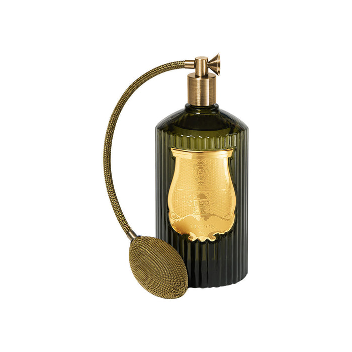 Image of an open Trudon Ernesto Room Spray