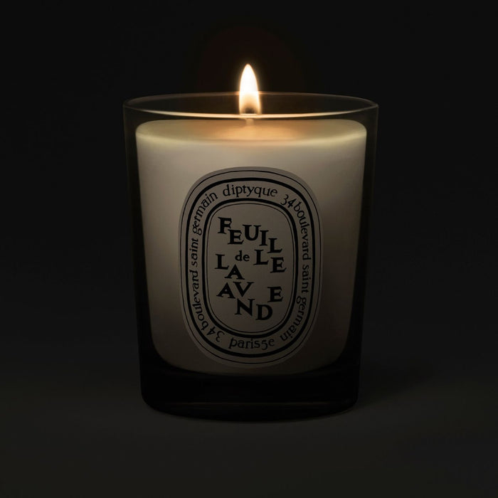 Lifestyle image of   variant: 2.5 oz (Small)