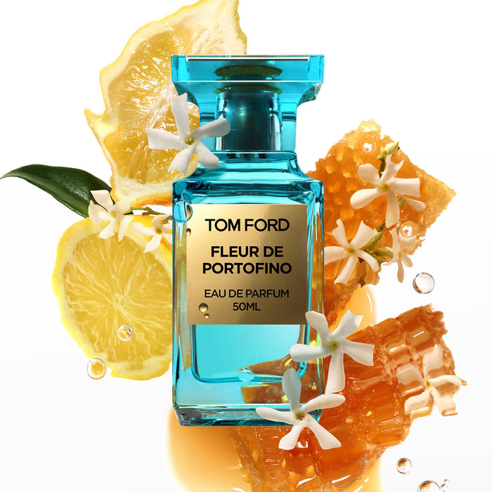 Lifestyle image of Tom Ford Fleur de Portofino Eau de Parfum Spray