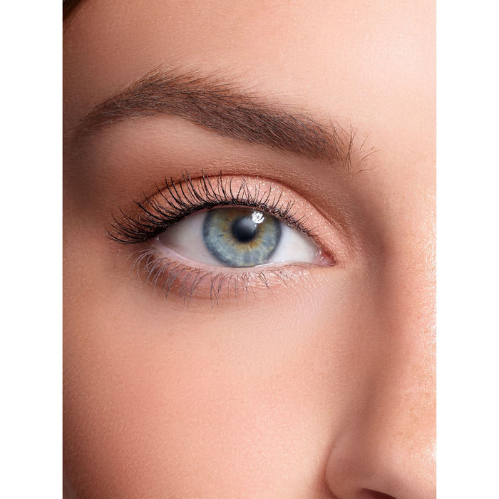 Model image of Trish McEvoy Glaze Eye Shadow Refill variant: Cafe Latte
