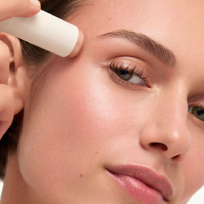Model image of Goop Glow Skin Highlighter Stick variant: Aura