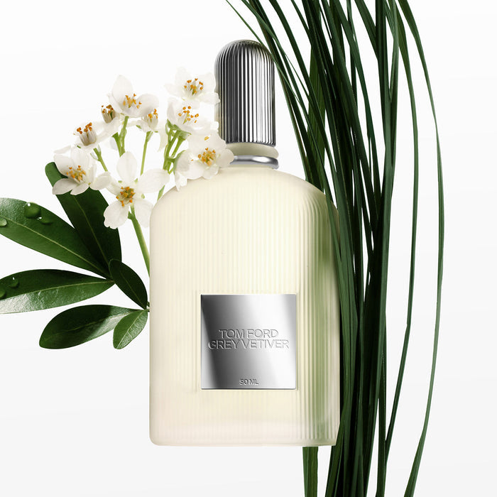 Lifestyle image of Tom Ford Grey Vetiver Eau de Parfum Spray variant: 1.7 oz
