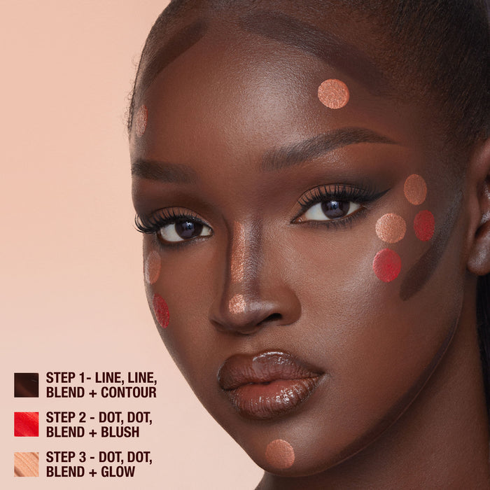 Model image of Charlotte Tilbury  Hollywood Contour Wand variant: Tan-Deep