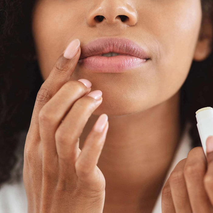Model image of M-61 Hydraboost Lip Treatment SPF 45
