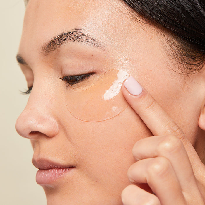 Model image of Patchology I Do Crew Bridesmaid Self-Care Facial Kit
