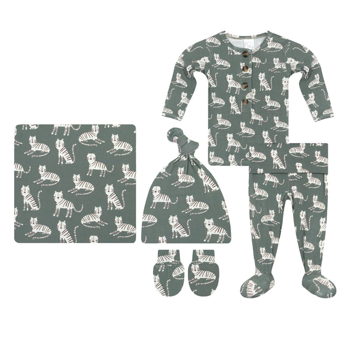Kai Newborn Hat Bundle + Top + Bottoms