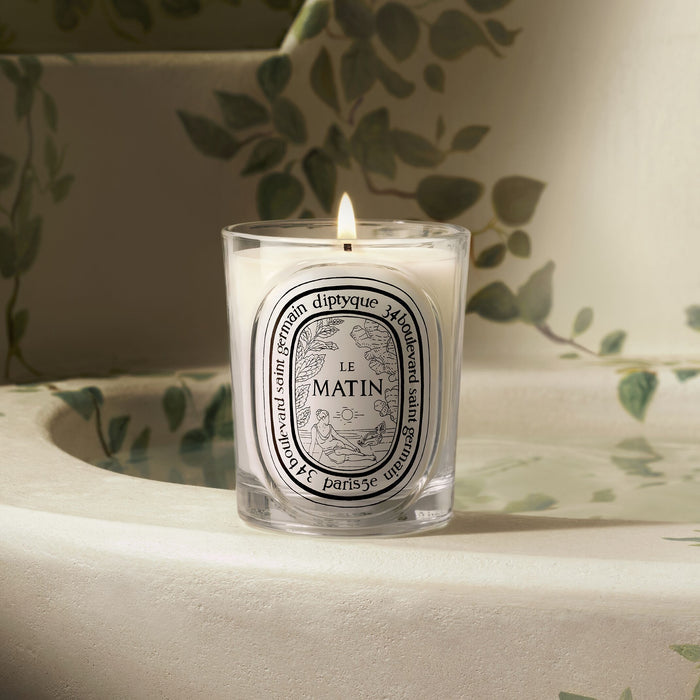 Lifestyle image of   variant: 6.7 oz (Classic)