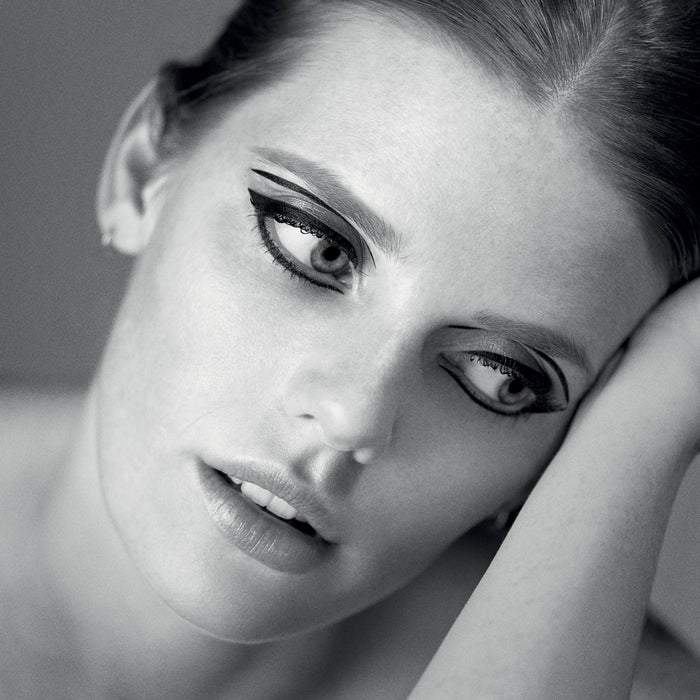 Model image of Sisley Paris Ligne Noire Eyeliner