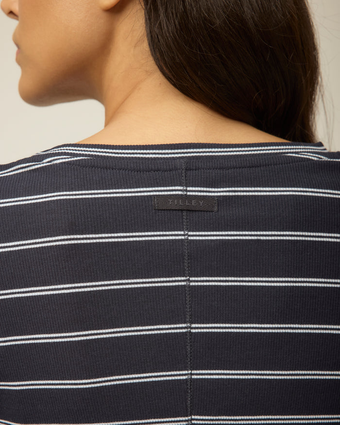 #colour_navy-white-stripe