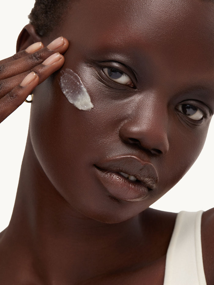 Swatch image of Goop Beauty Luminous Cleansing Balm