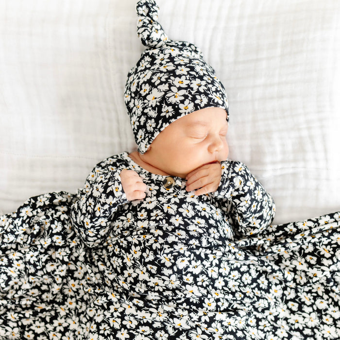 Mara Top Knot Hat