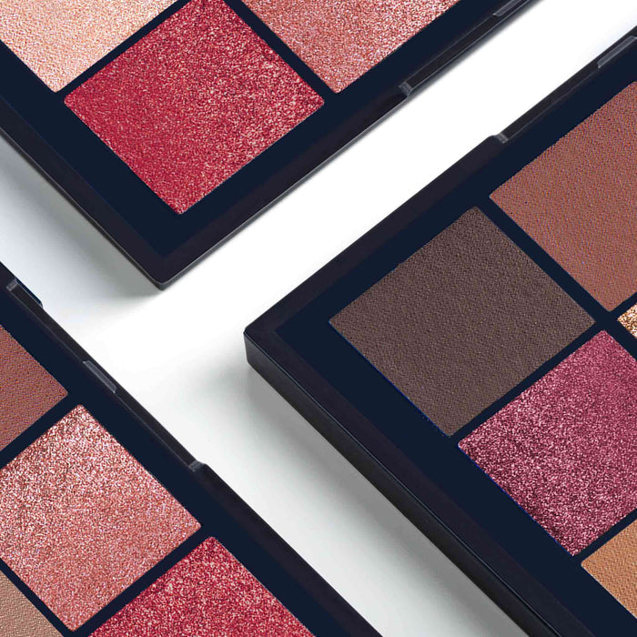 Lifestyle image of Lune+Aster Mosaic Eyeshadow Palette