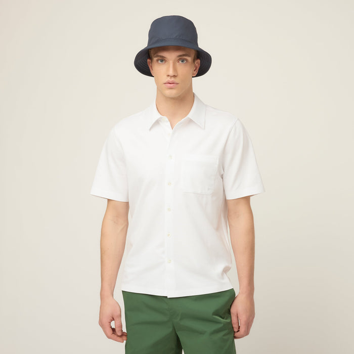#colour_off-white