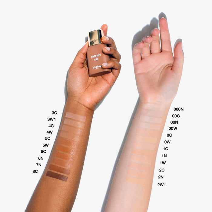 An arm swatch of   variant: 000N Snow