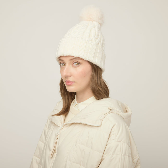 #colour_off-white