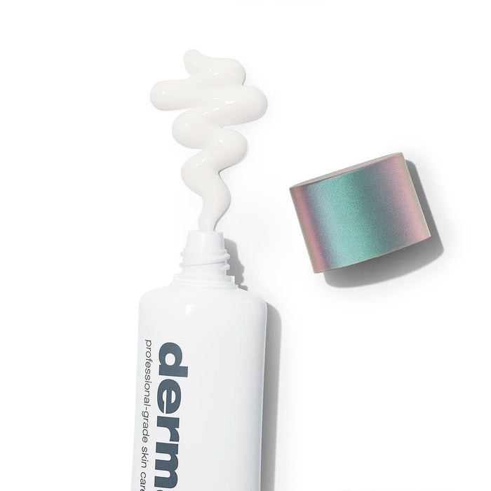Lifestyle image of   variant: 1.7 oz