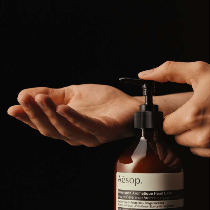 Lifestyle image of   variant: 2.6 oz