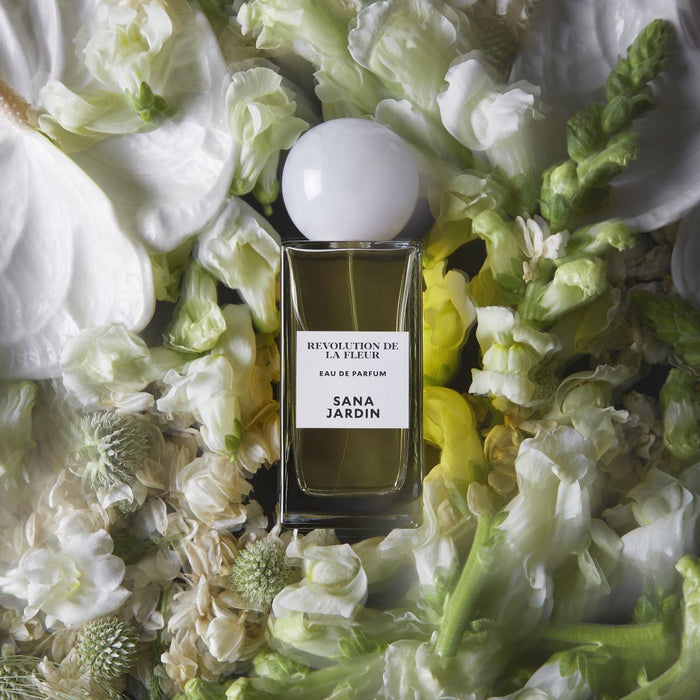 Lifestyle image of Sana Jardin Revolution De La Fleur Eau de Parfum variant: 3.4 fl oz