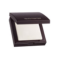 Laura Mercier Secret Blurring Powder for Under Eyes Color/Shade variant: Shade 1 main image. This product is for light complexions