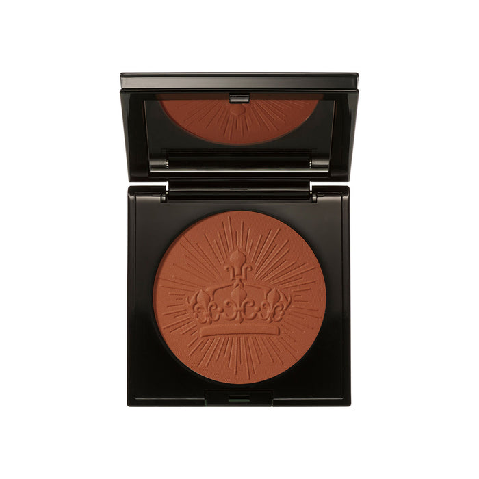 Image of an open Pat McGrath Labs Skin Fetish: Divine Bronzer variant: Burnished Honey