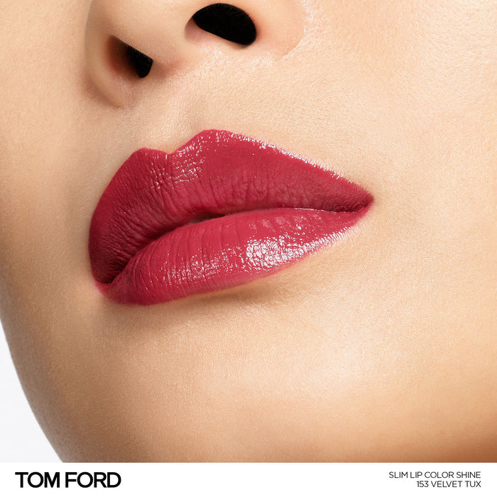 Model image of Tom Ford Slim Lip Color Shine variant: Velvet Tux