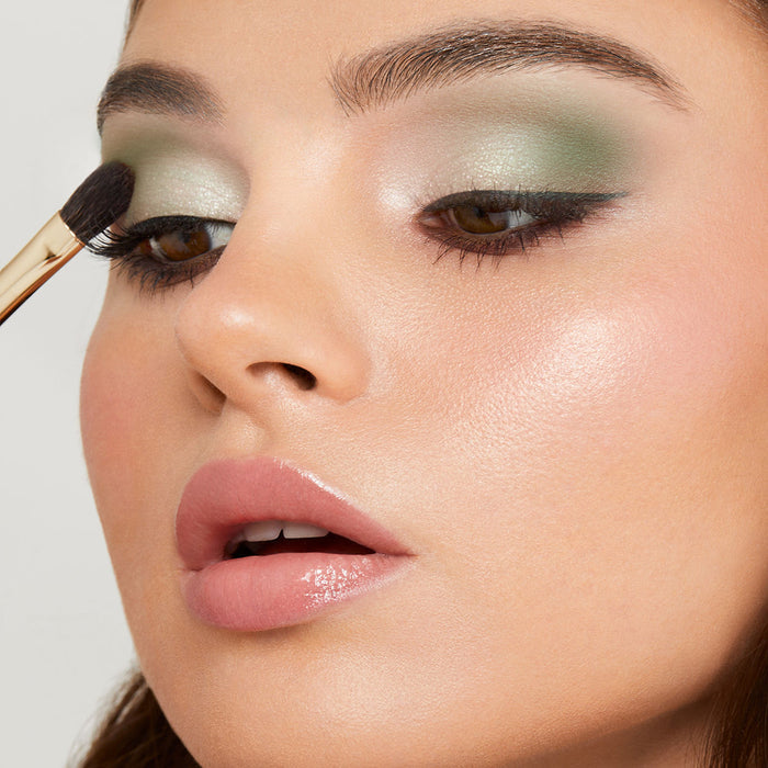 Model image of Trish McEvoy Starry Eyeshadow Refill variant: Envy