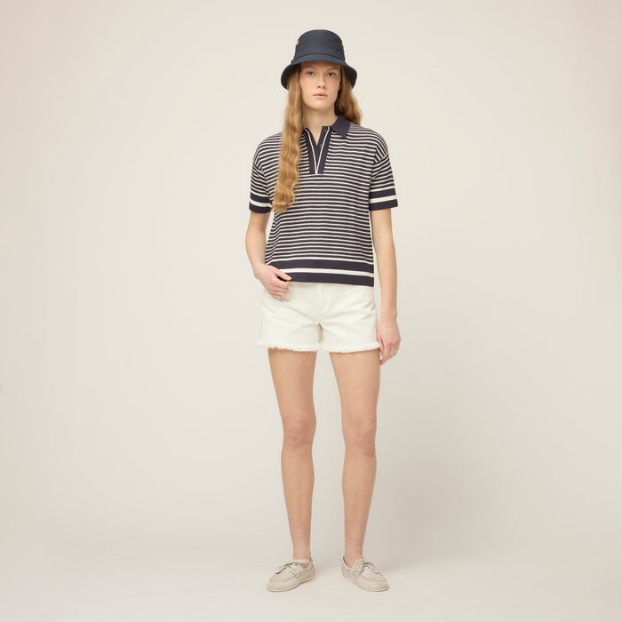 #colour_navy-white-stripe