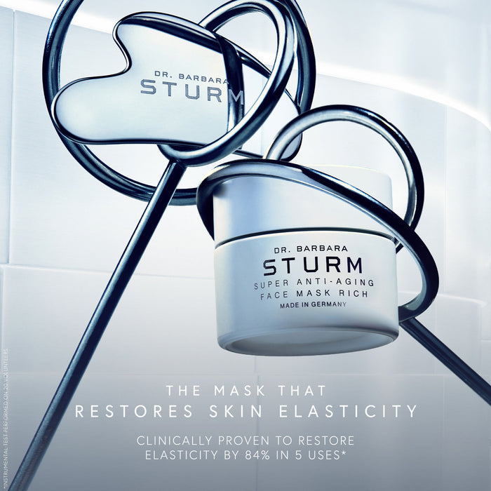 Lifestyle image of Dr. Barbara Sturm Super Anti-Aging Face Mask Rich