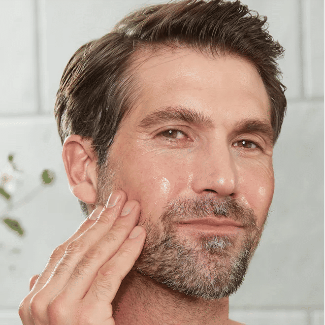 Model image of Charlotte Tilbury Super Radiance Resurfacing Facial