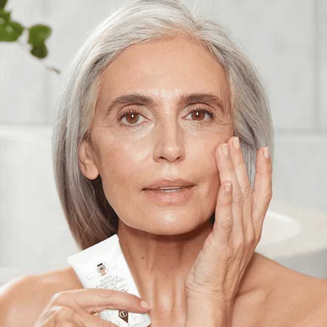 Model image of Charlotte Tilbury Super Radiance Resurfacing Facial