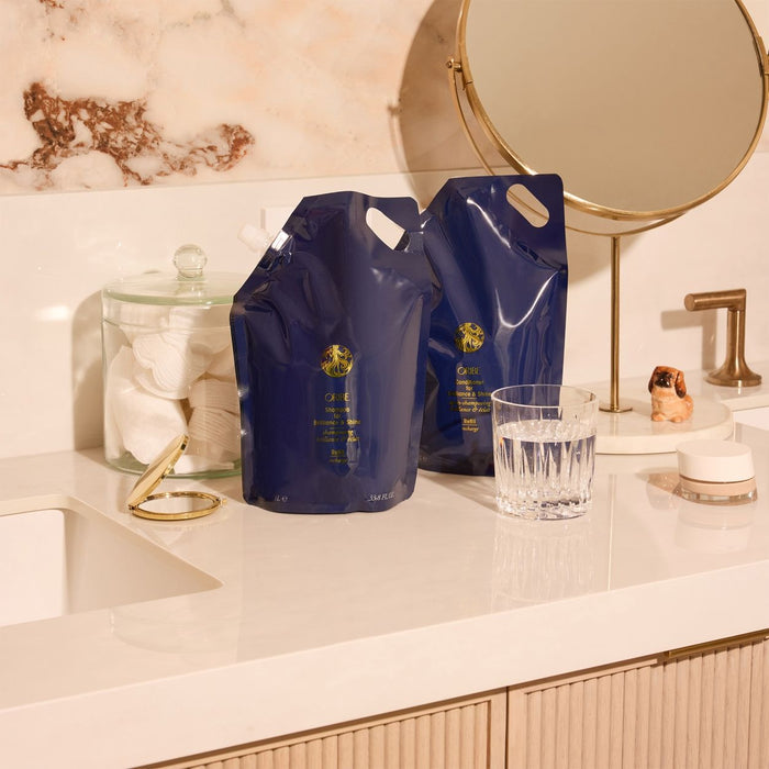 Lifestyle image of   variant: 33.8 fl oz (Refill)