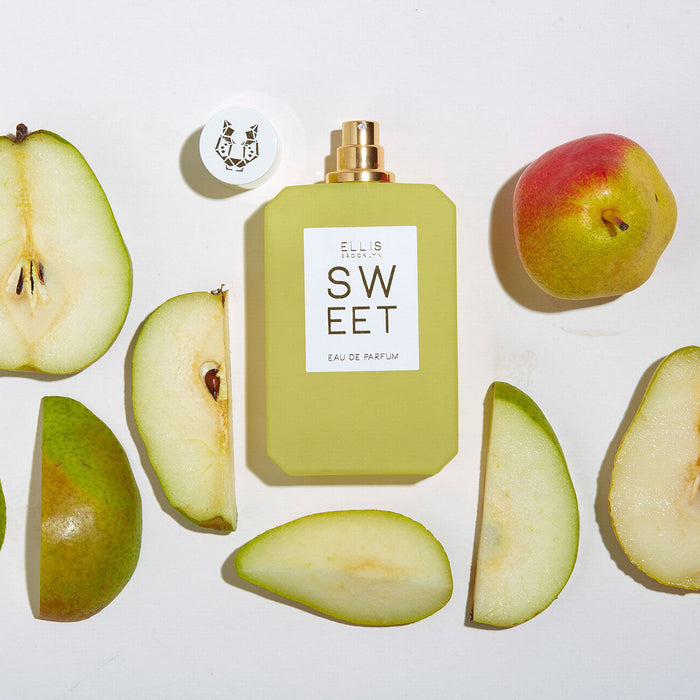 Lifestyle image of   variant: 3.4 fl oz