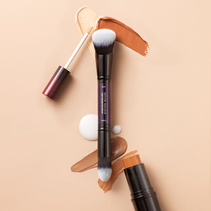 Kevyn Aucoin The Duet Foundation Brush