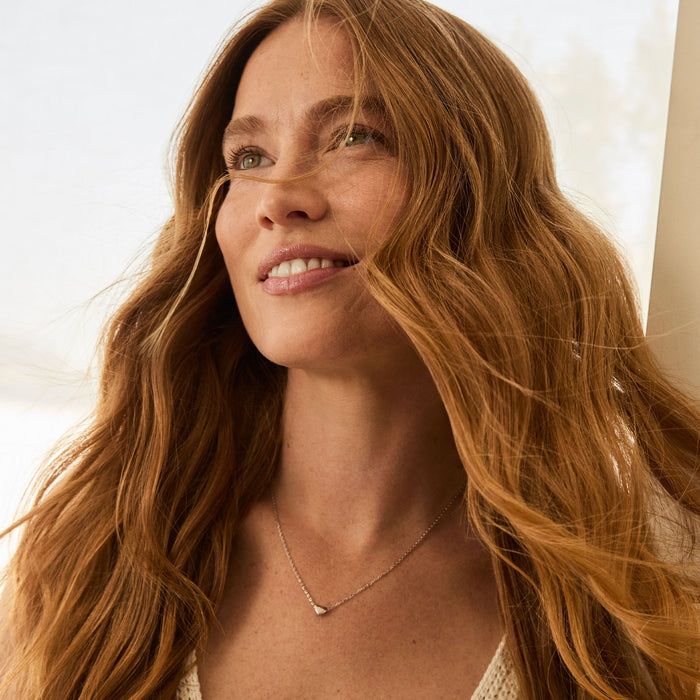Model image of RevitaLash Thickening Shampoo