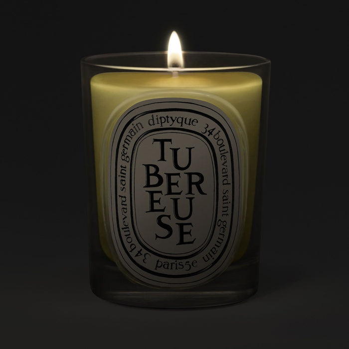 Lifestyle image of   variant: 6.7 oz (Classic)