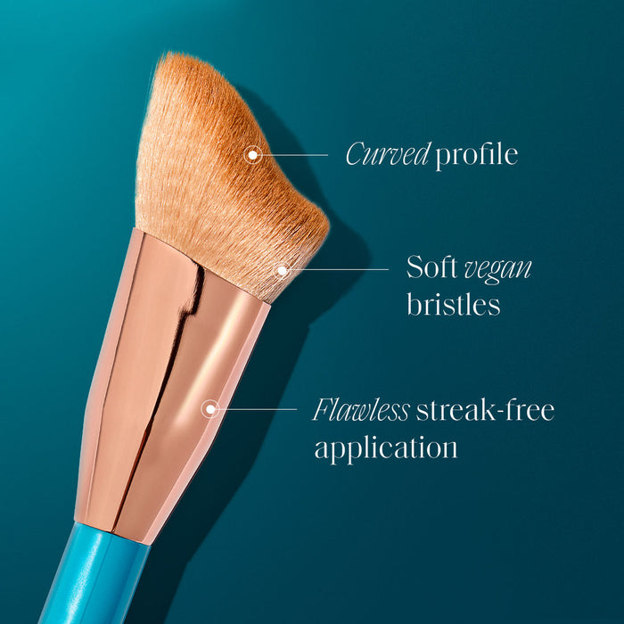 Swatch image of St. Tropez Ultimate Tan Face Brush