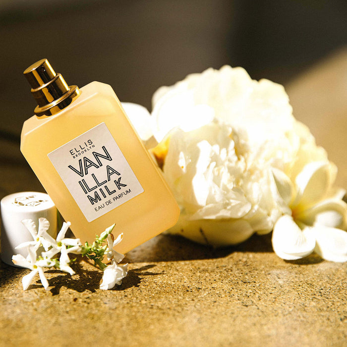 Lifestyle image of   variant: 1.7 fl oz