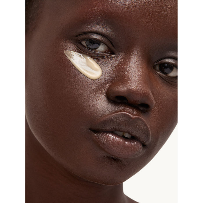 Model image of Goop Beauty Vita-C Brightening Eye Cream