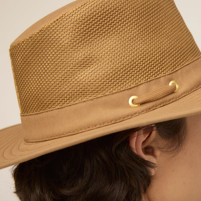 #colour_british-tan